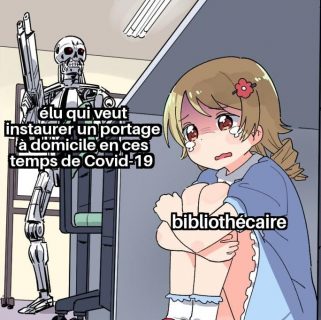 Dessin tiré d'un manga représentant un robot armé, identifié comme un élu, et une petite fille cachée sous un bureau en pleurs, identifiée comme un bibliothécaire