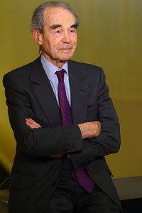 Portrait photographique de Robert Badinter