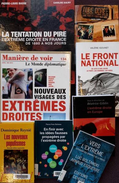 Photographie de couvertures d'ouvrages sur l'extrême droite