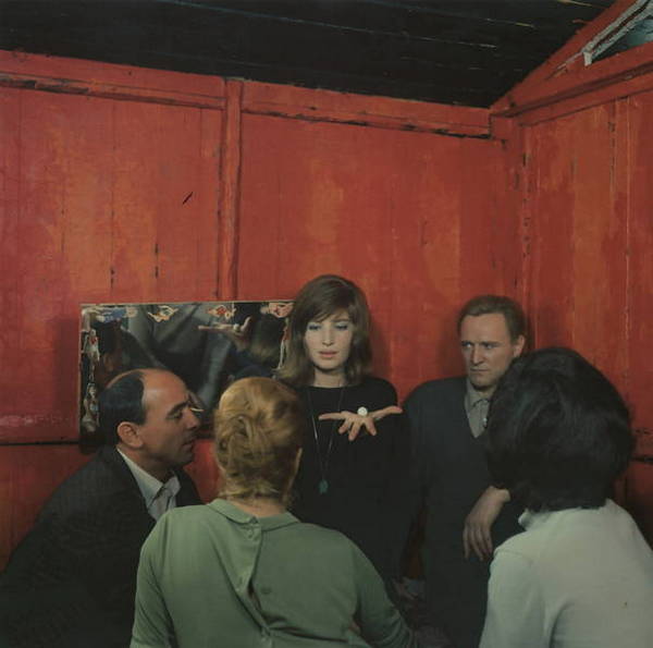 Le Désert rouge, 1964