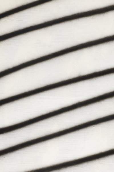 Tableau de martin barré, représentant une série de lignes parallèles