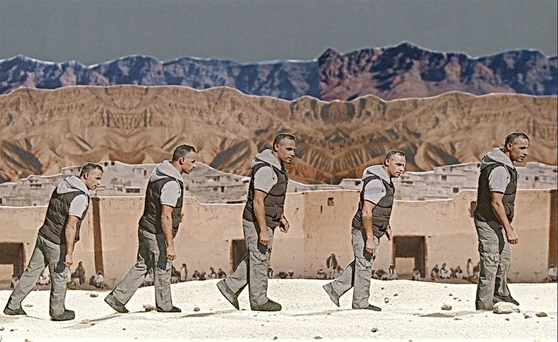 Film d'animation en papier. Cinq figurines d'un même personnage (du film Zou de Claire Glorieux) dans un décor de montagne en arrière plan