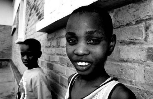 Orphelins à Kigali, Rwanda