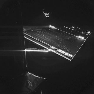 Autoportrait de Rosetta devant la comète