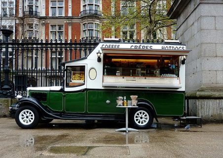 Photographie d'un food truck en Angleterre