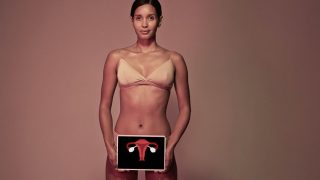 Masturbation, tampons, consentement : contre le marketing niais, un classique féministe se réinvente