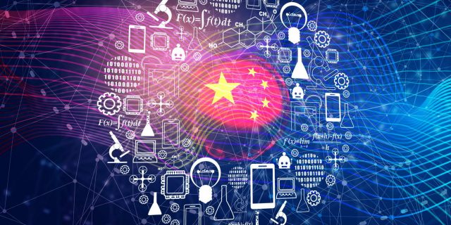 drapeau de la Chine cerné par des symboles de nouvelles technologies